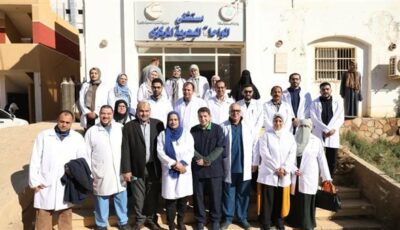 قافلة جامعة الأزهر الطبية توقع الكشف الطبي على 2000 مواطن بالواحات البحرية