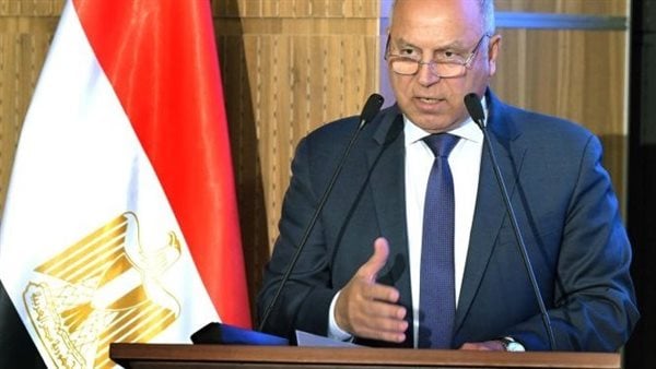 تقديم مجموعة من التسهيلات للمستثمرين الراغبين في الحصول على مصانع بمدينة الجلود