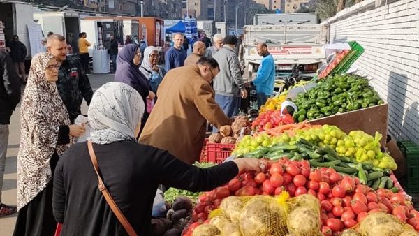 محافظ الجيزة يكلف باستمرار انعقاد سوق اليوم الواحد أسبوعيًا