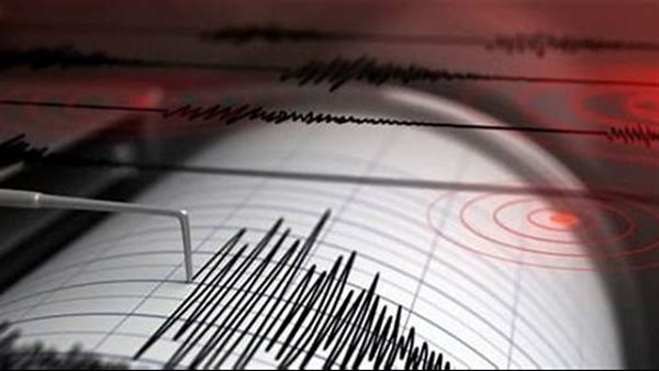 هزة أرضية على بعد 502 كيلو متر من شمال دمياط| بث مباشر