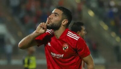 أحمد قندوسي يتفوق على خماسي وسط الأهلي في الدوري