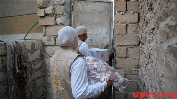 تحت إشراف الإمام الأكبر.. بيت الزكاة يوزع بطاطين ومواد غذائية على المستحقين بمحافظة السويس