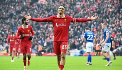 في غياب محمد صلاح.. ليفربول يفوز على أكرينجتون ستانلي بكأس الاتحاد