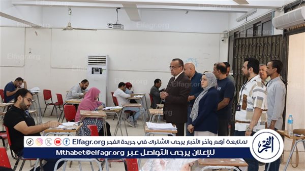 عميد طب أسيوط يتفقد لجان امتحانات الفرقة الرابعة والدراسات العليا بالكلية