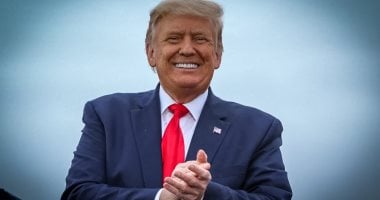 ترامب يخفض الرسوم الجمركية على الصين بعد اتفاق فول الصويا والفنتانيل