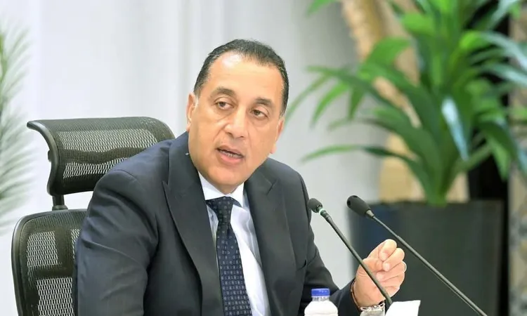 الحكومة: نعمل على تثبيت أسعار السلع ومنع أي زيادات غير مبررة