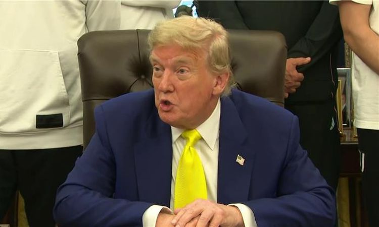 إدارة ترامب تتحرك لسحب الجنسية من مجنّسين وتثير مخاوف من توظيفها سياسيًا