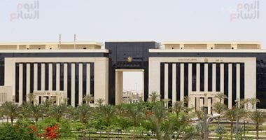 وزارة العمل تعلن فرص عمل للمهندسين والفنيين برواتب تصل لـ 13500 جنيه