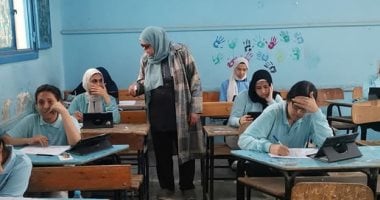 جدول امتحانات الفصل الدراسى الأول لطلاب أولى وثانية ثانوى بالجيزة.. صور