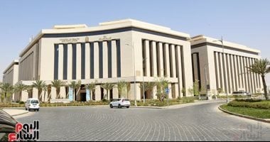 وزارة الصحة: تأمين توفير الخدمات الطبية والعلاجية للمرضى بالمستشفيات والمراكز الصحية.. حسام عبد الغفار: قدمنا خدمات المبادرات الرئاسية لـ94 مليون مواطن فى المحافظات والكشف المبكر وفر للدولة 15.9 مليار جنيه