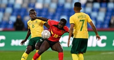 شوط مثير بين جنوب أفريقيا ضد أنجولا ينتهى بالتعادل 1-1 فى مجموعة مصر