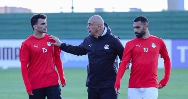 زيزو أساسي بتشكيل منتخب الفراعنة أمام جنوب أفريقيا.. ومصطفى محمد على الدكة