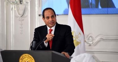 الإنسان أولًا.. 5 قرارات رئاسية ترسم خريطة جديدة لحقوق الإنسان فى مصر.. تشريعات واتفاقيات دولية تعزز العدالة الاجتماعية وتكافؤ الفرص.. 25 مليون يورو لتمكين الشباب وثلاثة ملايين أخرين لصناعة اللقاحات