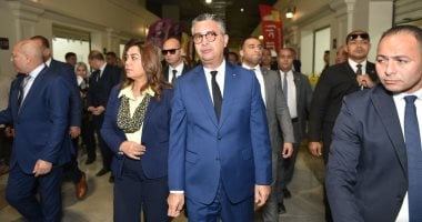 وزيرا التموين والتنمية المحلية يفتتحان سوق مستلزمات الأسرة والسلع بالسبتية