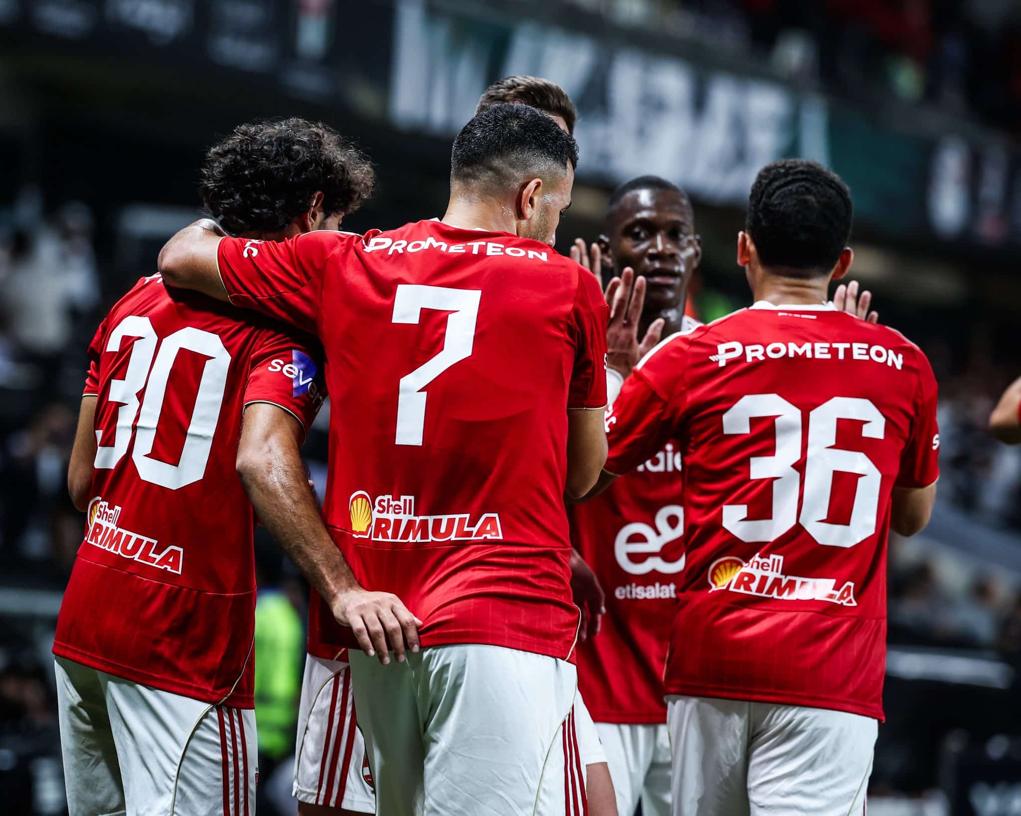 عروض خارجية تهدد بقاء الأوروبي داخل الأهلي واقتراب رحيله