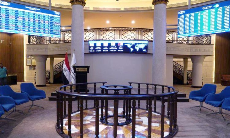 مشتريات العرب والأجانب تصعد بالبورصة في مستهل جلسات الأسبوع