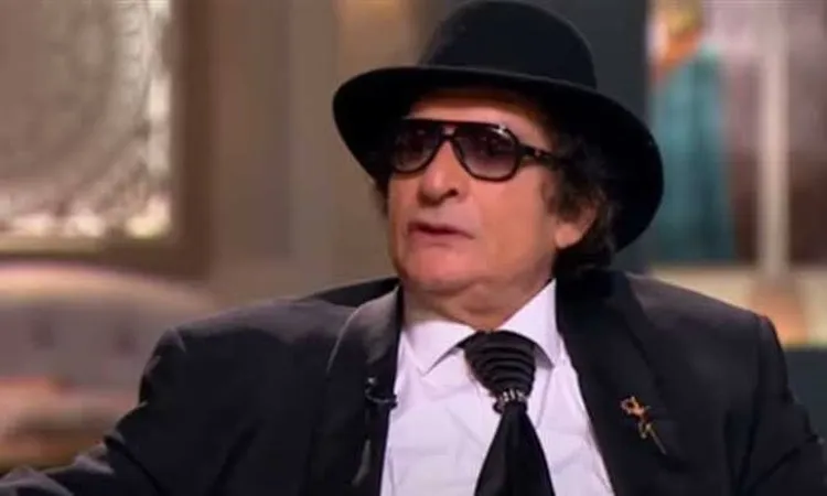 نقيب الممثلين يكشف حقيقة إصابة محيي إسماعيل بجلطة فى المخ