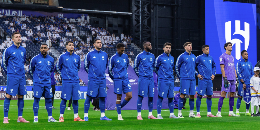 قرار على مفترق الطرق.. لاعب الهلال يعيد ترتيب أولوياته اتحاد: