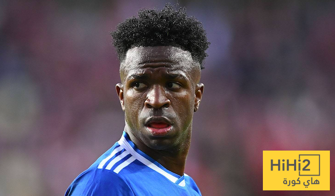 هذا ” البغل ” التافه هو من دمر الونسو و ريال مدريد اتحاد: