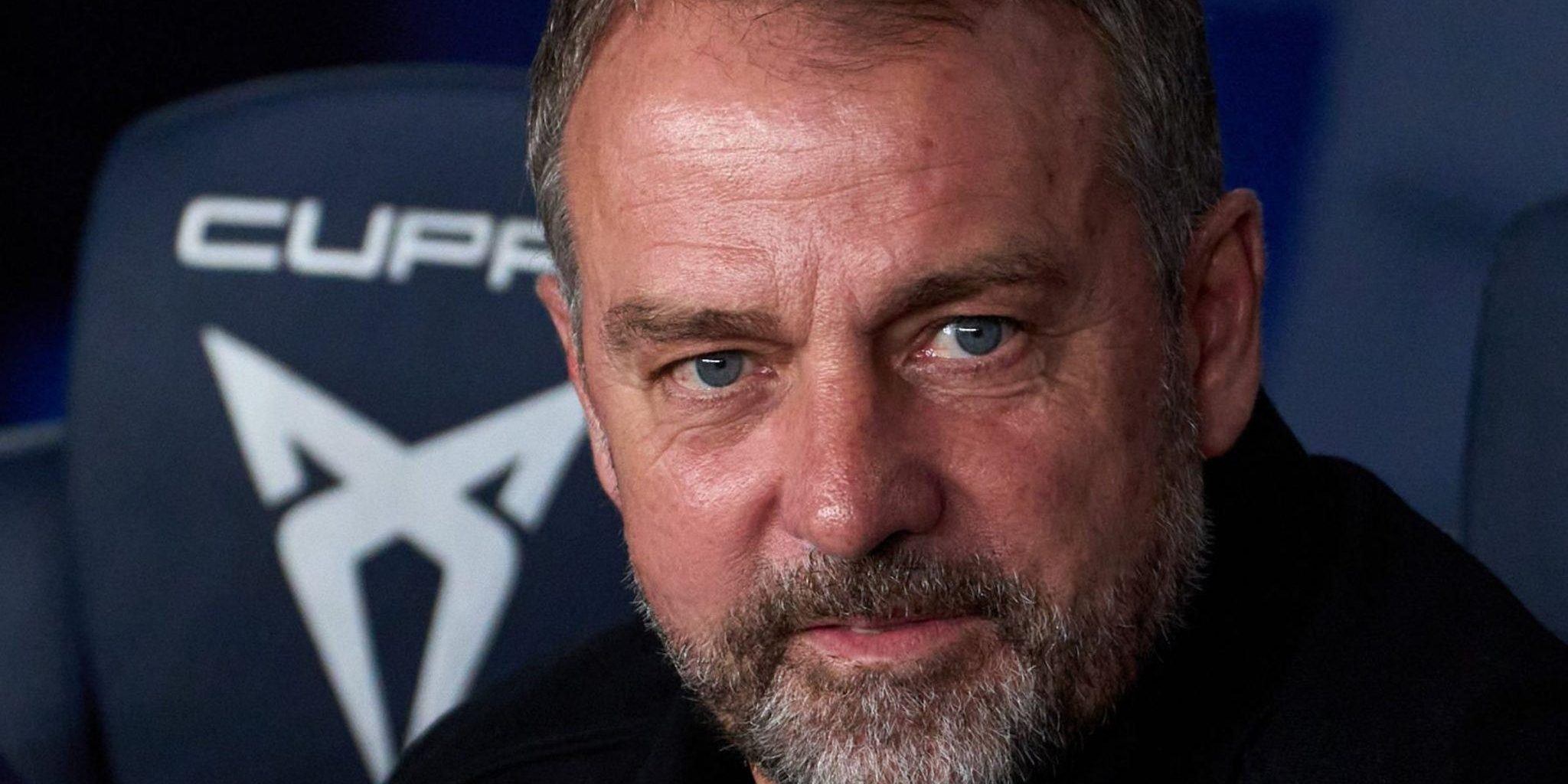 موقف فليك من تجديد عقده مع برشلونة اتحاد: