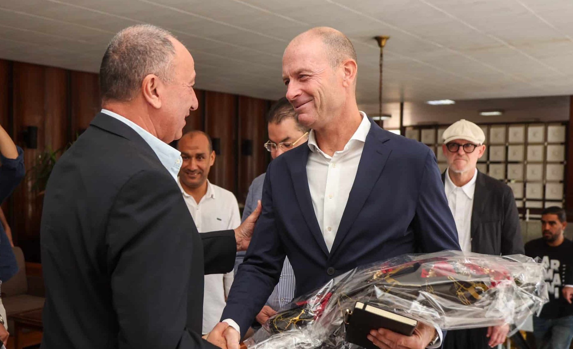 رد فعل الأهلي بعد ضربة كاف ضد الجيش الملكي.. والزمالك يفاوض الصفقة التي رفضها ريفيرو