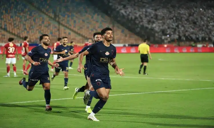 كيف رحّب نجم الأهلي بضم صفقة حسام عبد المجيد؟