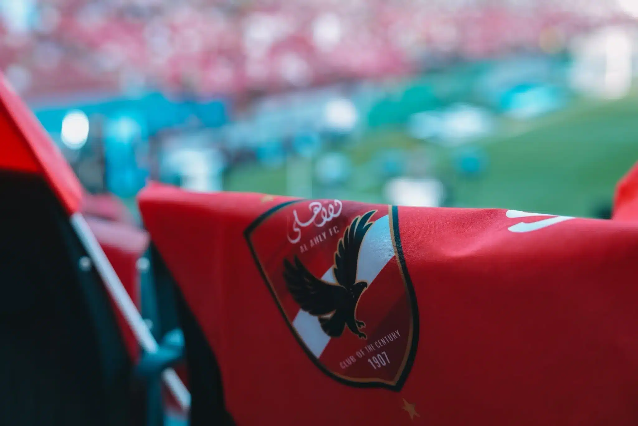 إعلامي شهير يفجر مفاجأة مدوية ويكشف عن أول صفقات الأهلي الشتوية