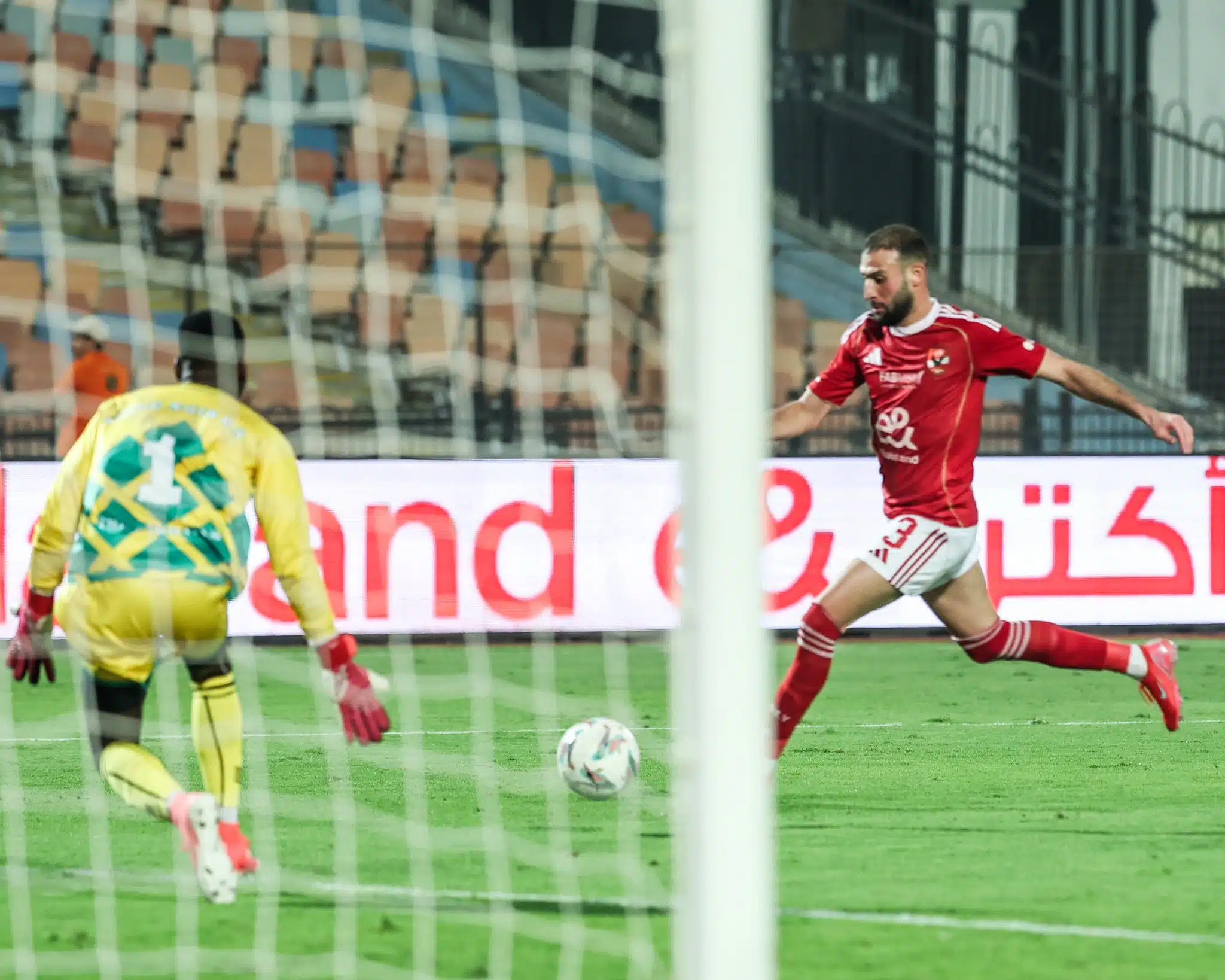 عمر كمال عبد الواحد يحسم جدل انتقاله لـ بيراميدز.. وحقيقة عروض الشناوي