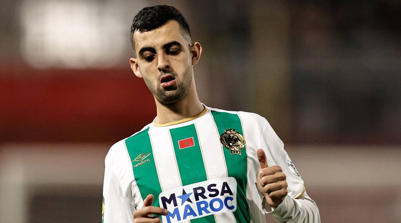 عبد الحفيظ وقع مع يوسف بلعمري.. ورد فعل صادم من أشرف داري على الصفقة الجديدة