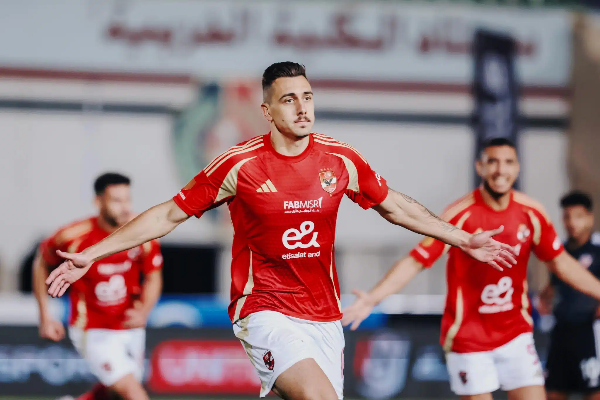 جراديشار يمنح الأهلي “الفرصة الذهبية” للرحيل.. وثنائي جديد يظهر في التدريبات