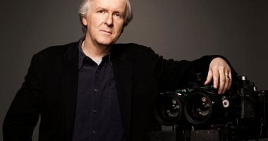 رحلة عبر الزمن.. جيمس كاميرون يتخيل الطريقة الأفضل للنجاة من غرق تيتانيك