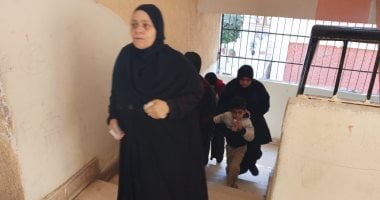 السيدات يسيطرن على المشهد فى جولة الإعادة بانتخابات النواب بالوراق