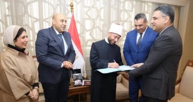 وتتوالى نفحات دولة التلاوة.. إهداء مليون جنيه من رجل الأعمال إسلام نصر الله