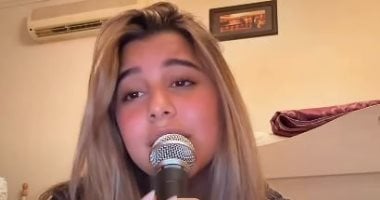 ابنة شيرين عبد الوهاب بلوك جديد وتغنى لوالدتها على بالى.. فيديو