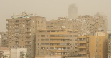 رياح مثيرة للرمال والأتربة بسماء القاهرة والمحافظات ونصائح لكبار السن.. صور