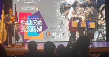 وزير الثقافة يعلن تفاصيل معرض القاهرة الدولي للكتاب ويطلق مبادرة مكتبة لكل بيت