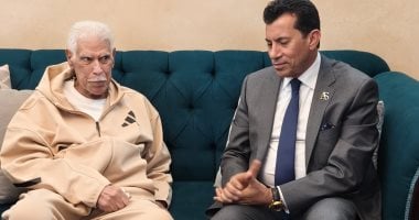 حسن شحاتة للاعبي المنتخب قبل مواجهة السنغال: لا نخشي أى منافس.. فيديو