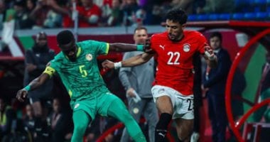 ضياع حلم صعود مصر إلى نهائي أمم أفريقيا.. الفراعنة يخسرون من السنغال بهدف مباغت في نصف نهائي أمم إفريقيا.. أبناء النيل يدفعون ثمن المبالغة الدفاعية طوال 80 دقيقة.. تأخر تغييرات تحرم رفقاء صلاح من إدراك التعادل