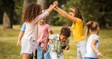 أبراج أطفالها يصدقون ويثقون بالناس بسهولة.. برج الأسد فى المقدمة