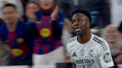إتحاد الصحافيين: ريال مدريد ضد برشلونة.. فينسيوس جونيور يتألق أمام برشلونة ويضغط على البارسا لتسجيل الهدف الثالث في كأس السوبر الإسباني