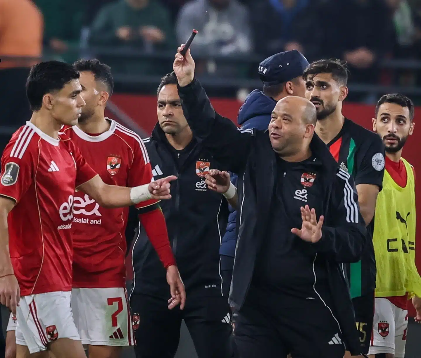 إصابة الثنائي بالرباط الصليبي.. صدمة كبرى داخل صفوف النادي الأهلي