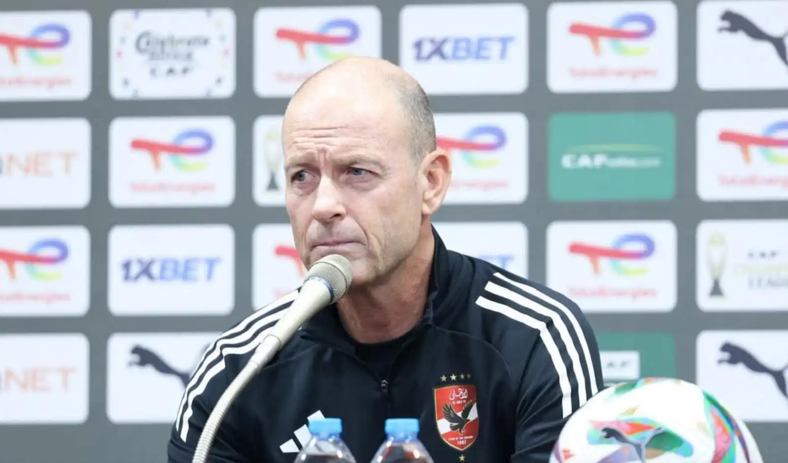 توروب يوافق على ضم هذا اللاعب إلى الأهلي.. مفاجأة غير متوقعة