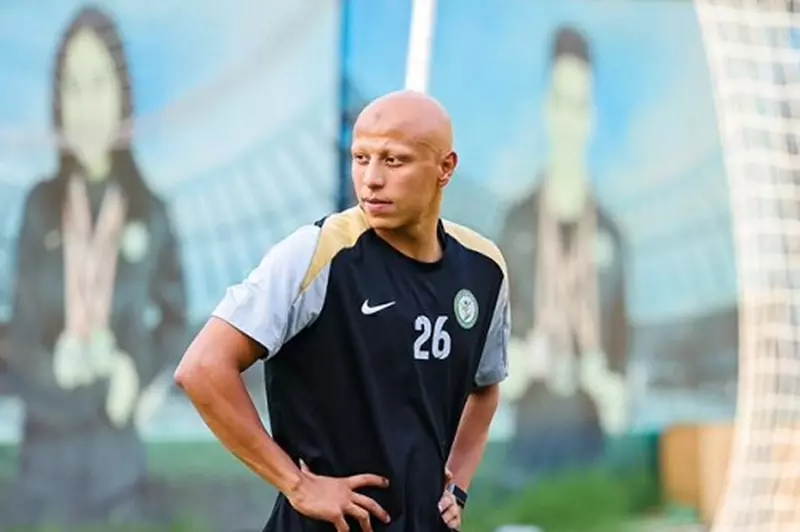 عمرو الجزار.. ٥ معلومات عن هدف الأهلي لإنقاذ خط الدفاع