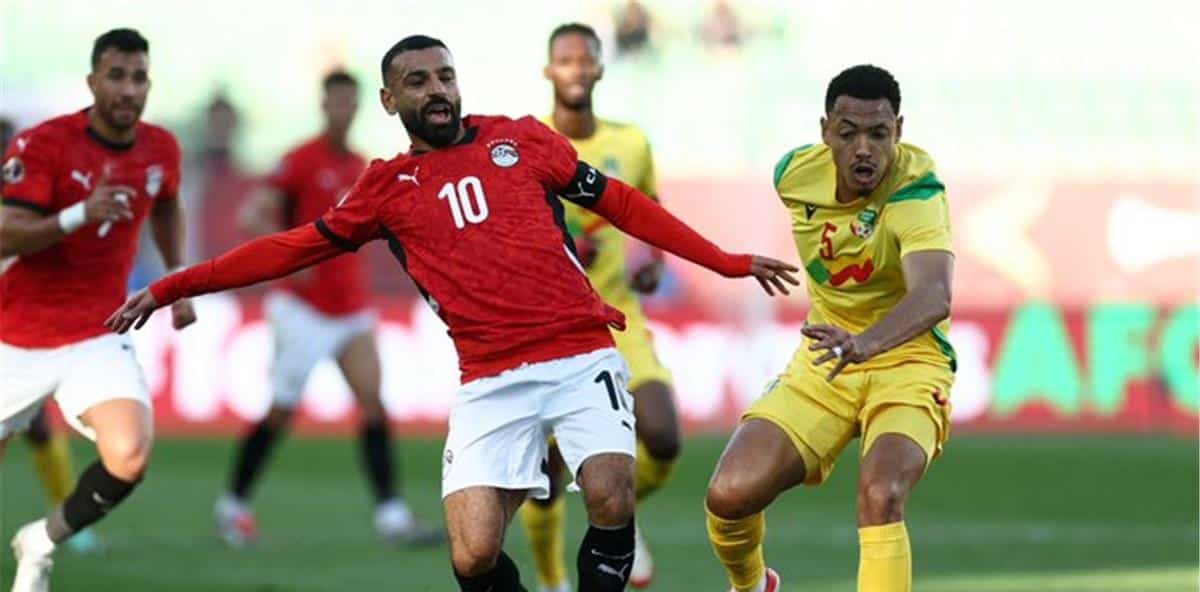 قطع الرباط الصليبي يفجع نجم منتخب مصر وينهي مشواره في البطولة